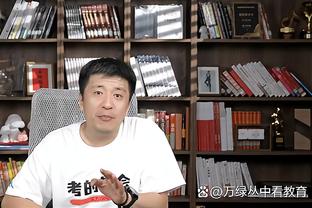 保罗受伤 科尔派上了好久没上的约瑟夫 穆迪依然没机会